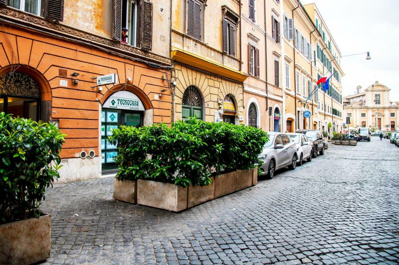 Tiberim Apartment Trastevere 10 Luaran gambar