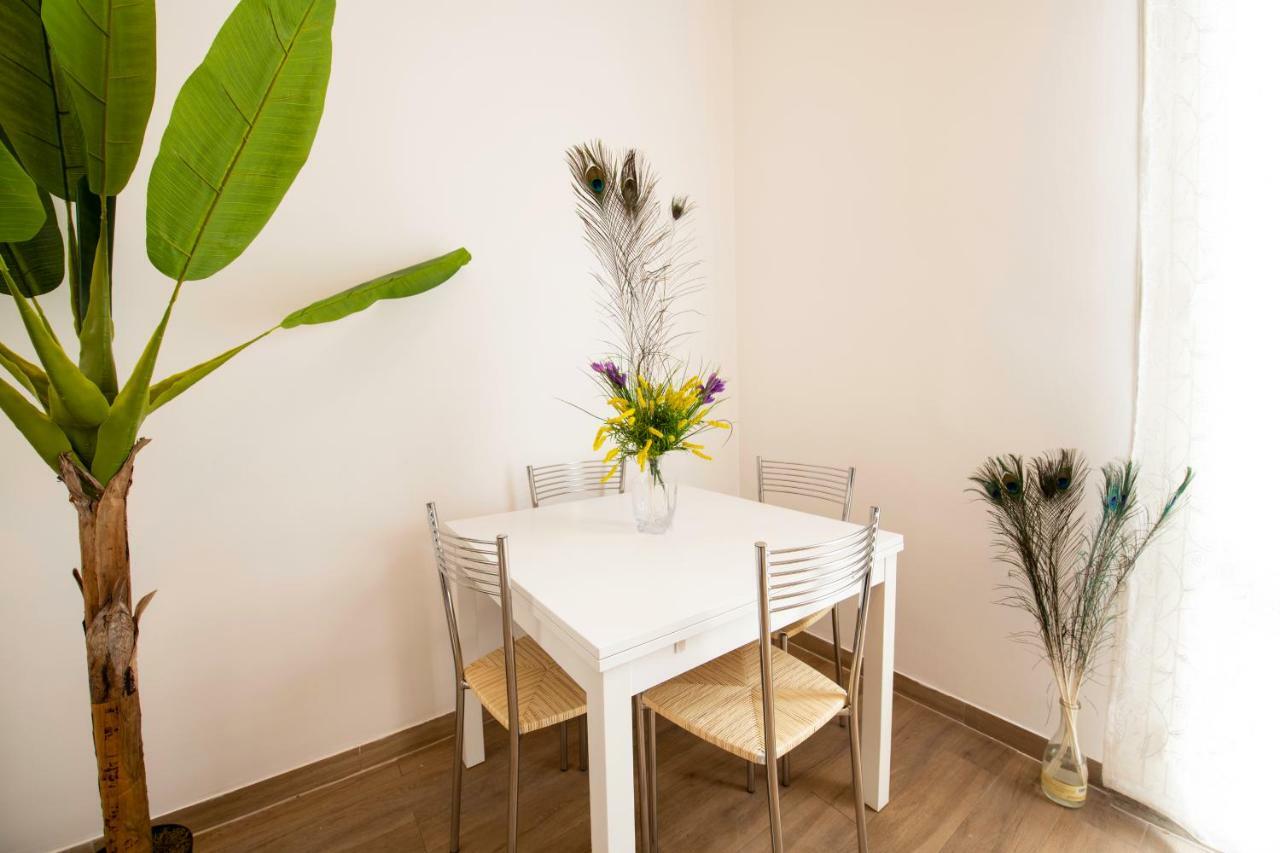 Tiberim Apartment Trastevere 10 Luaran gambar
