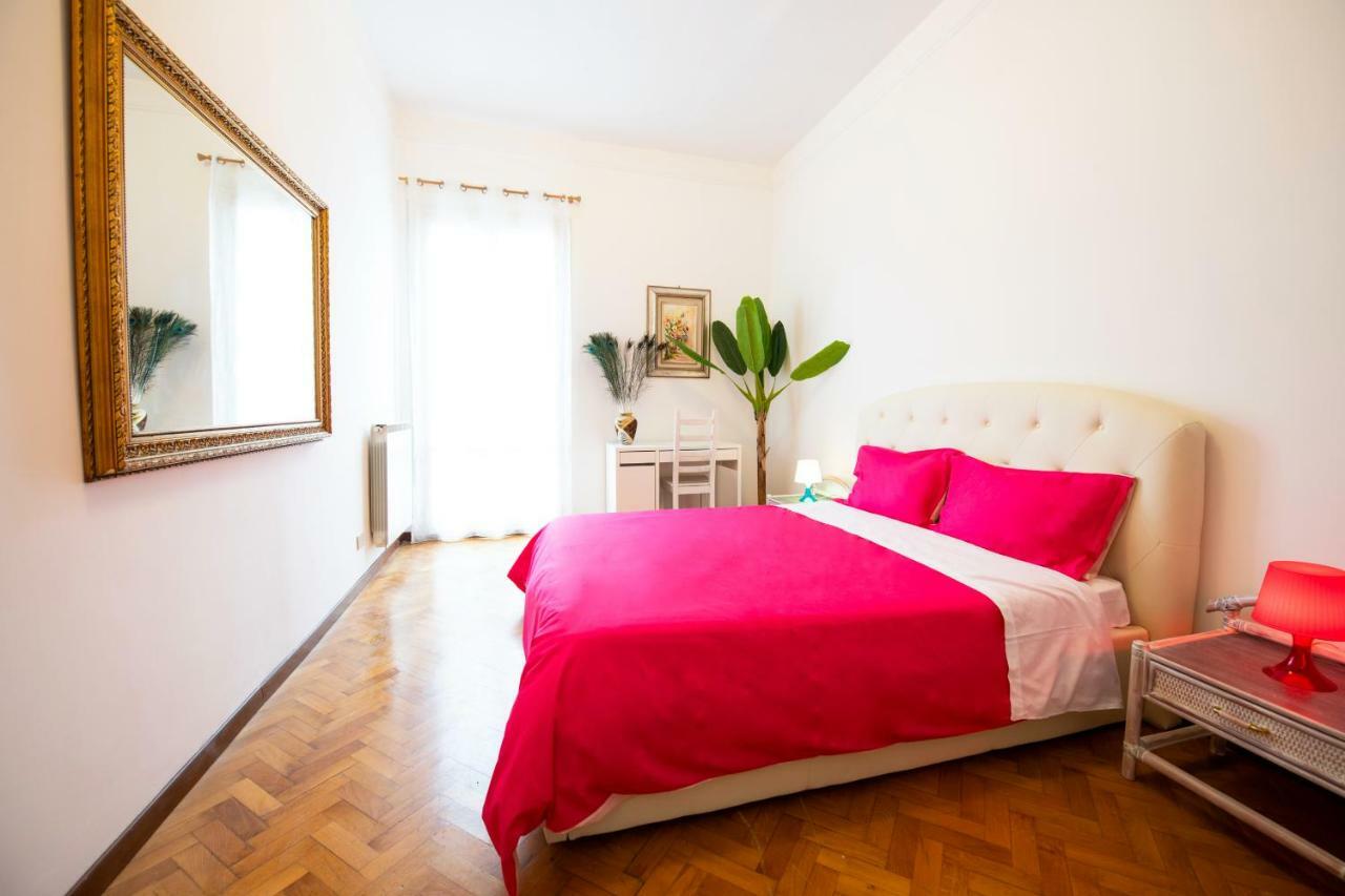 Tiberim Apartment Trastevere 10 Luaran gambar